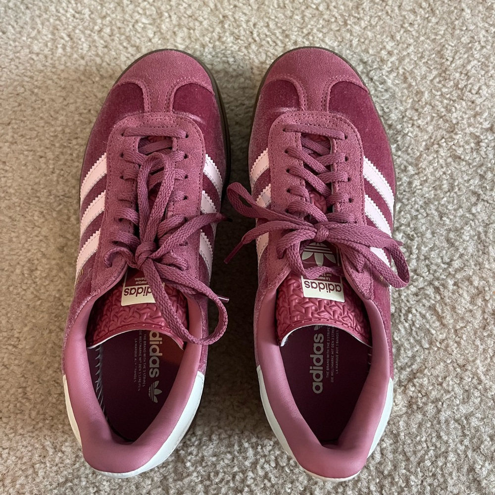Adidas Women's Rose Sneakers